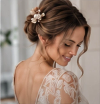 Noiva com penteado e acessórios delicados
